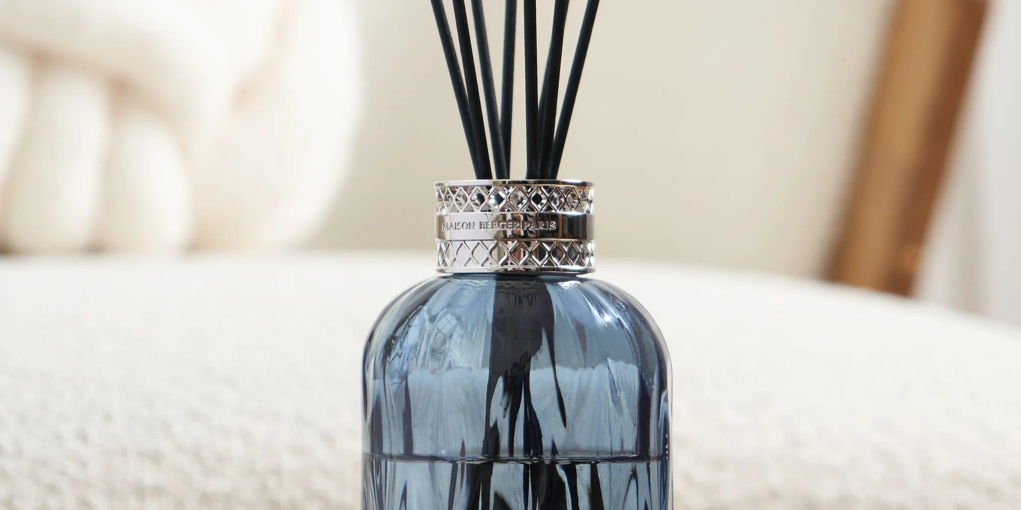 Diffuseurs de parfum à bâtonnets pour la maison : performance et design au rendez-vous