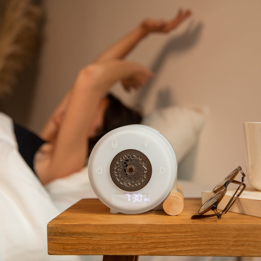 Notre réveil diffuseur d'huiles essentielles : le Night & Day