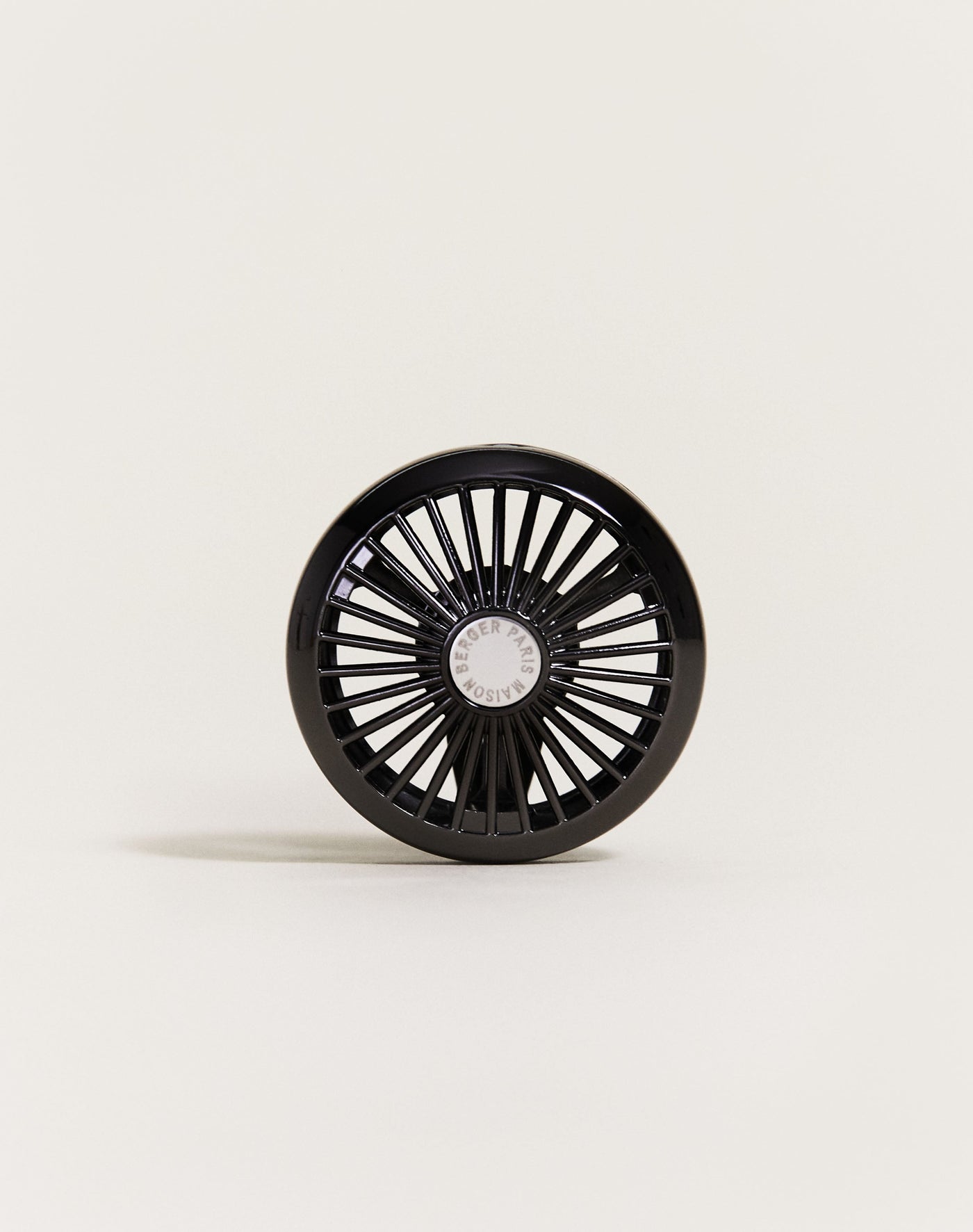 Pince Diffuseur voiture Car Wheel Noire